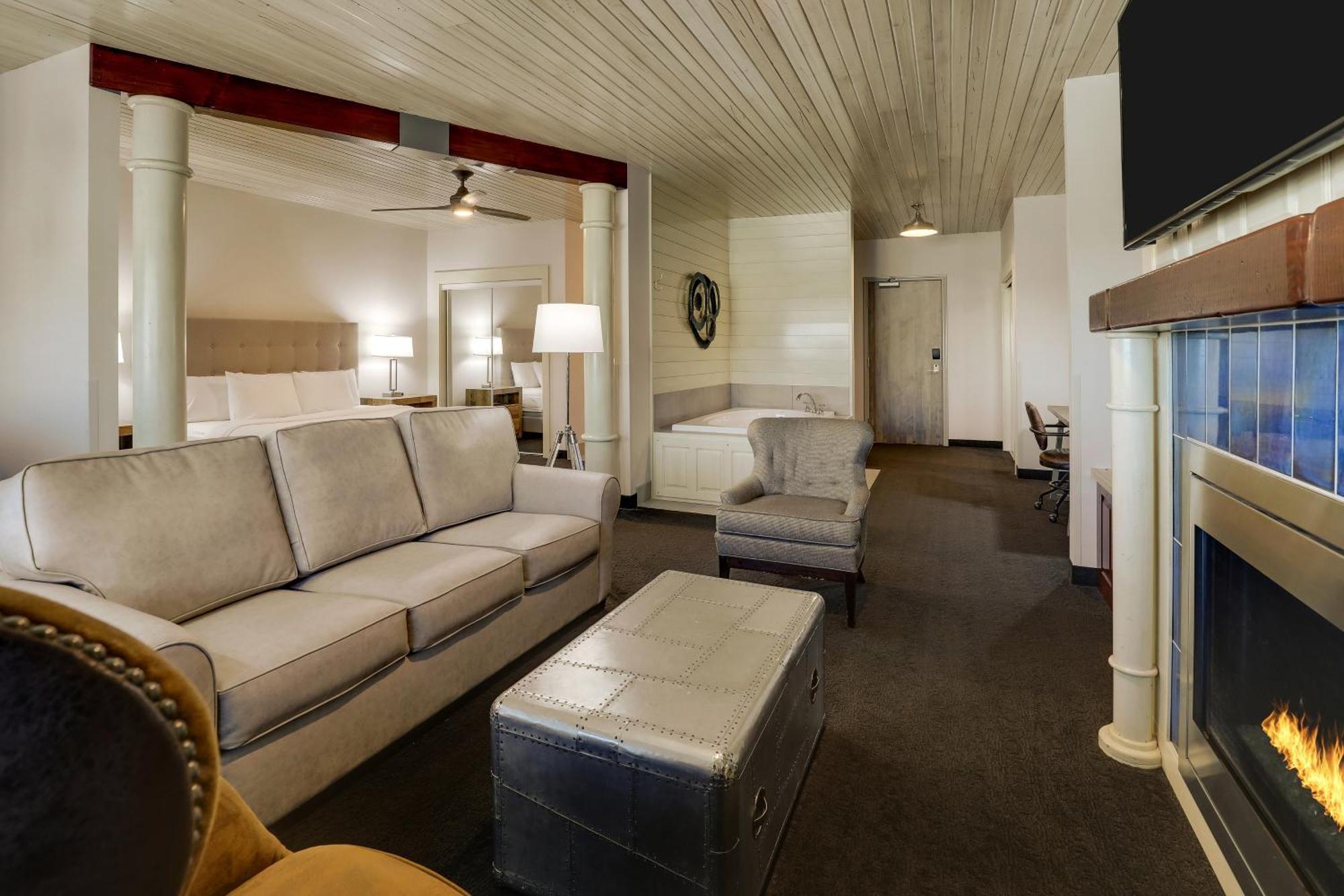Stoney Creek Hotel Tulsa - Broken Arrow Bagian luar foto